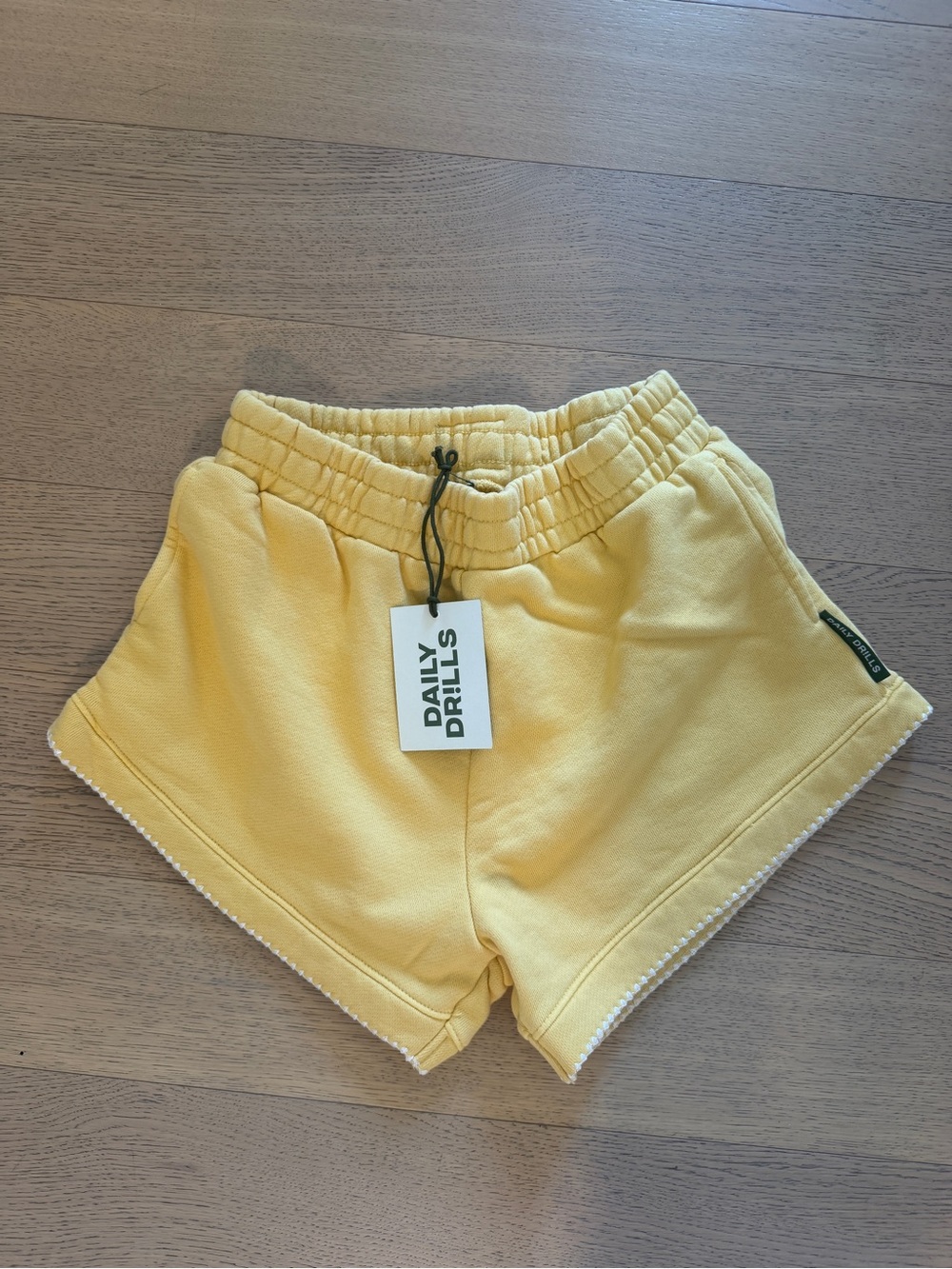 Daily Drills Yellow Ruffle-Waist Athletic Shorts - Picture 2 of 4